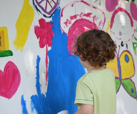 Atelier Colorillio pour les enfants, peinture murale