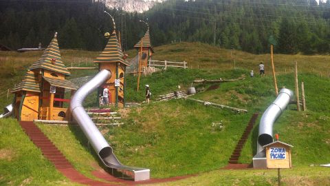 Aire de jeux Cioss Prato dans la vallée de Bedretto (TI)