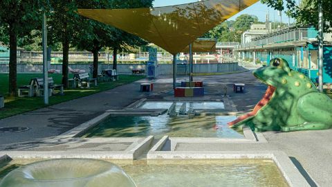 content-1600x900-ka-de-we