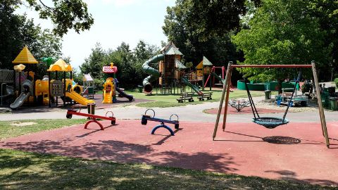 Aire de jeux au parc de loisirs Migros Pré Vert 