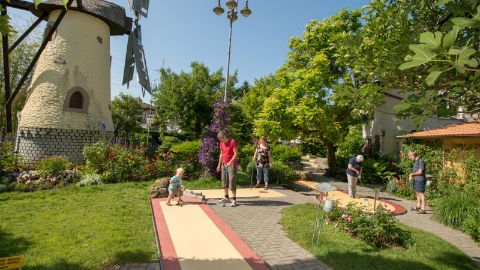 Campo da minigolf Studen