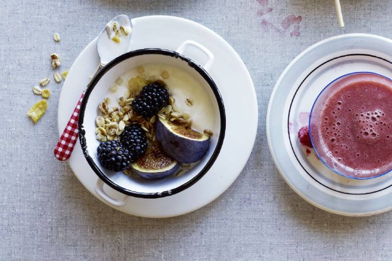 Yogourt aux fruits et au müesli