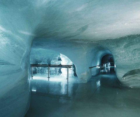 Der Eispalast, ein Labyrinth im Gletschereis