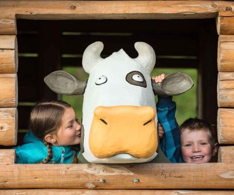 Sentier Lieselotte du Männlichen: enfants et vaches