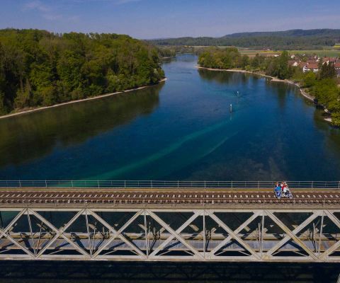Traversée du pont du Rhin en draisine-vélo