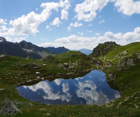 Lac à proximité de la cabane de Silvretta