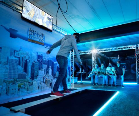 Plank Experience in der Transfinity VR Arcade bei Lugano