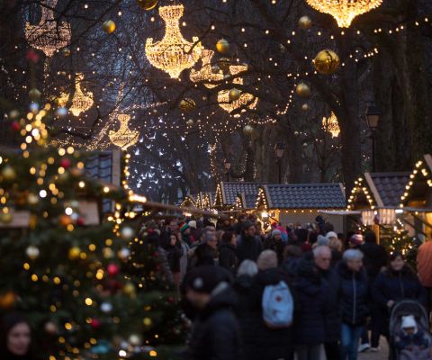 «Noël aux Bastions»: le marché de Noël de Genève 