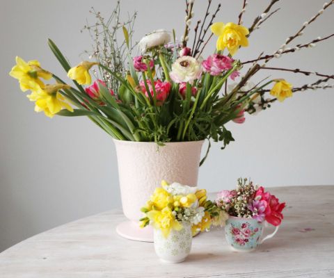Bouquet de fleurs et arrangements floraux