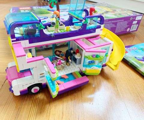 Lego Friends Bus