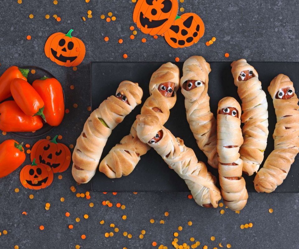 Halloween-Wienerli-Mumien | Famigros Halloween-Wienerli-Mumien | Famigros