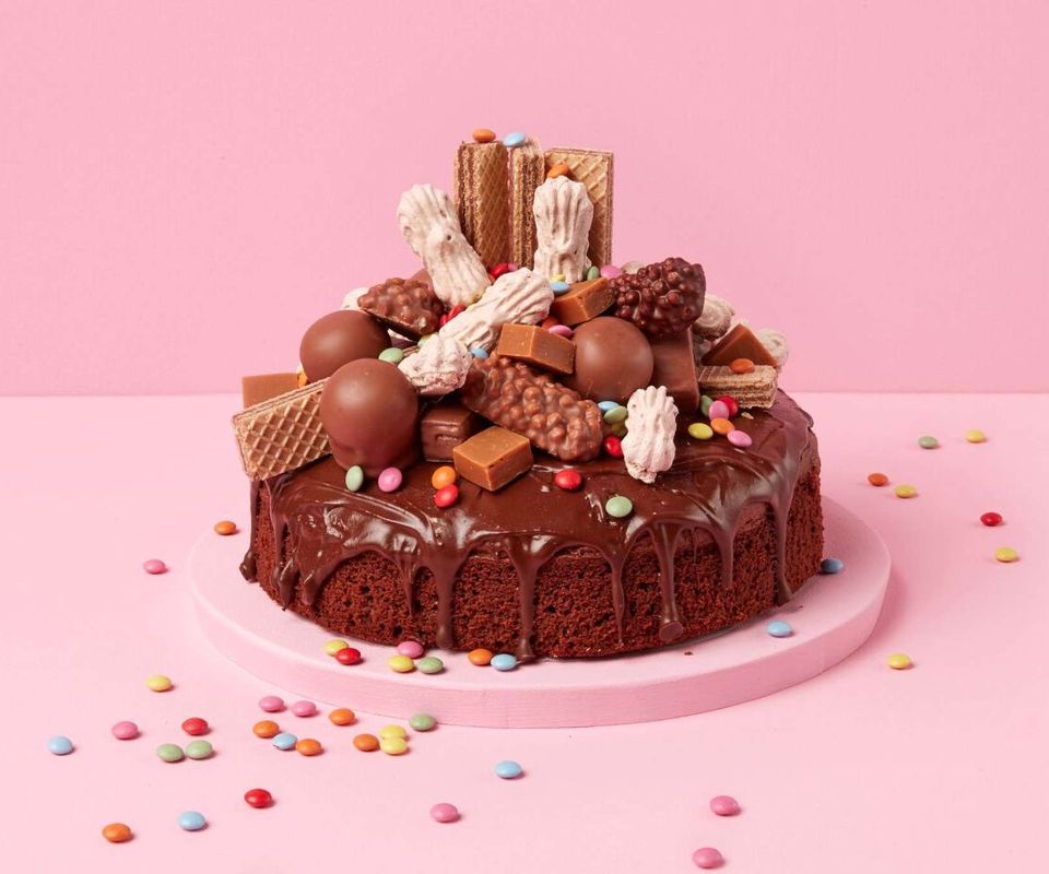 Schokoladenkuchen mit Toppings | Famigros