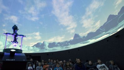 Planétarium projecteur 2 en 1 • Nature & Découvertes Suisse