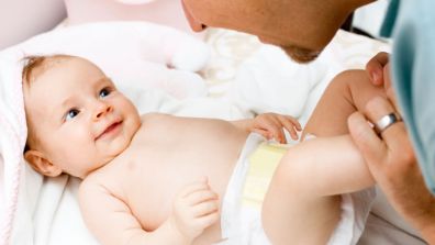 Babykleider Anziehen Ohne Stress Famigros