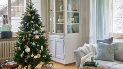 Tipps Weihnachtsbaum Schmucken Famigros