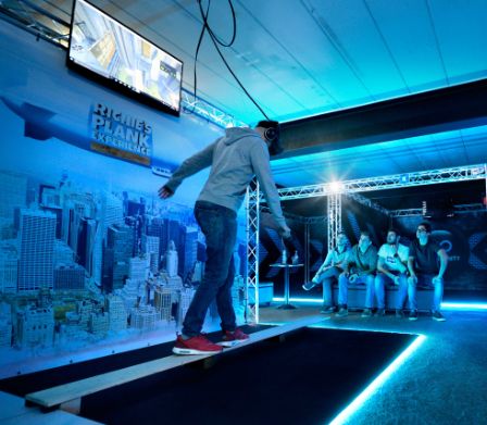 Plank Experience in der Transfinity VR Arcade bei Lugano
