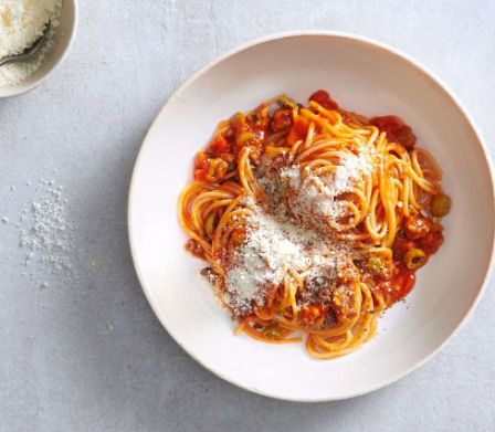 spaghetti-mit-bolognese-und-oliven-0-47-20
