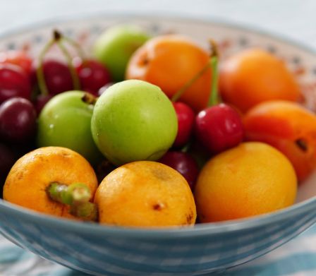 Früchte und Gemüse: Mit Schale essen, oder ohne?