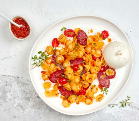 pastasalat-mit-salametti-und-burrata