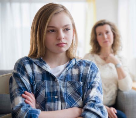 Rebellion in der Pubertät: Wenn Eltern voll doof sind