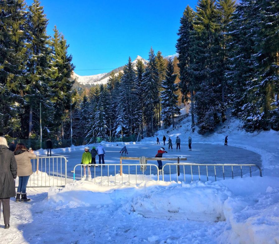 Natureisbahnen und besondere Eisbahnen der Schweiz Famigros