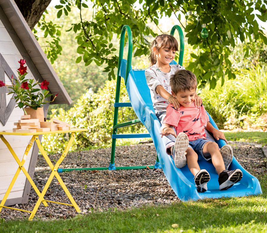 Kinderspielgeräte für den Garten Famigros