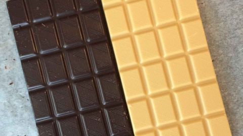 Schokolade weiss und schwarz