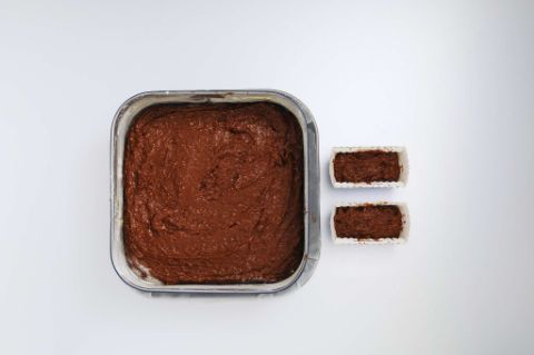 Cottura della torta Schokoladenteig Bauernhof Torte