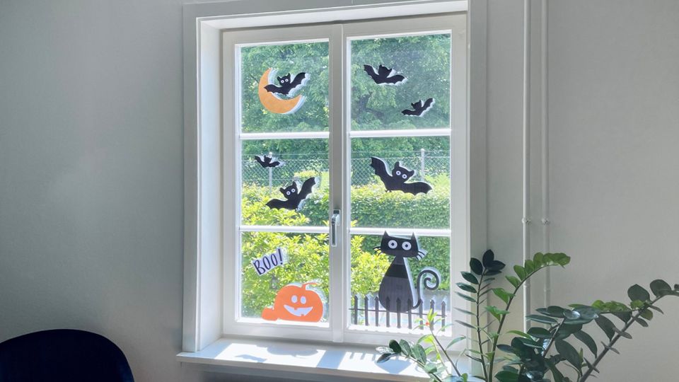 DERAYEE 8 Stück Halloween Fensterbilder - 21x28cm Window Deko