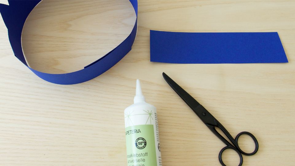 Krone basteln mit Vorlage | Famigros