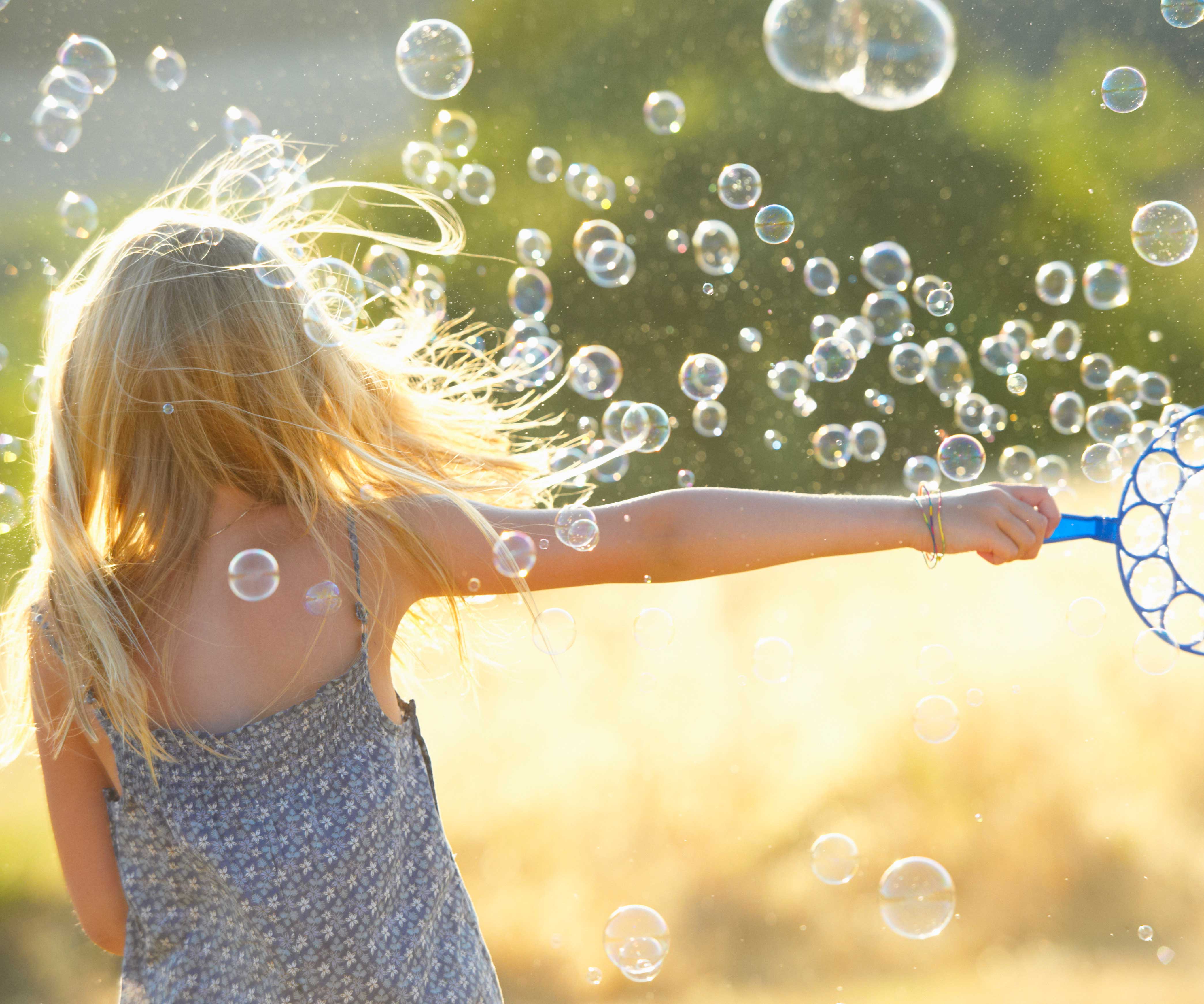 Bambini contro Genitori. Europa Gioco da Tavolo Interazione Giochi di  società Giochi per Tutta la Famiglia : : Giochi e giocattoli