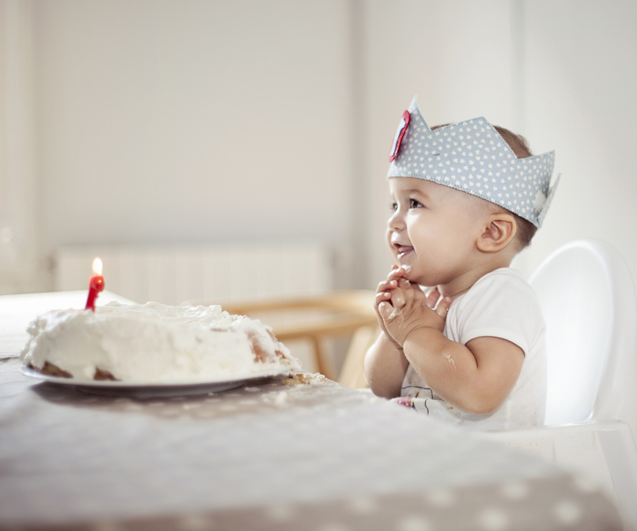 Fêter le premier anniversaire de bébé - Idées thèmes anniversaire 1 an – Il  était un an